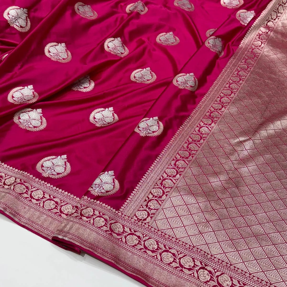 Magenta Pink Katan Silk Partywear Saree For Women