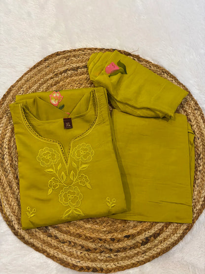 Green Cotton Partywear Suit Set For Women